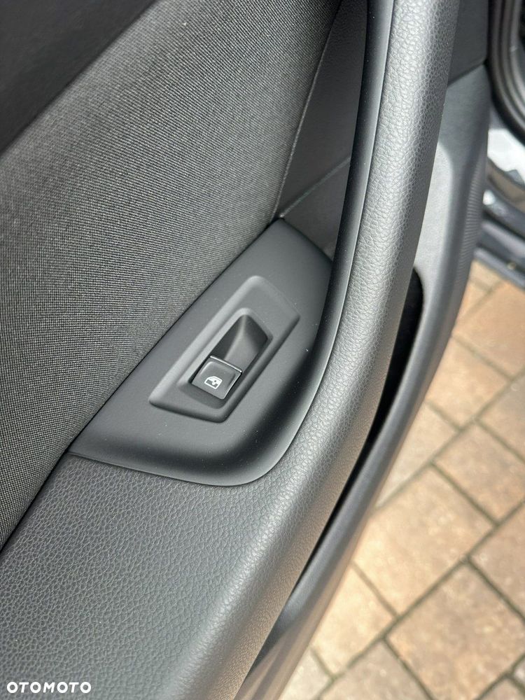 Volkswagen Passat - 39