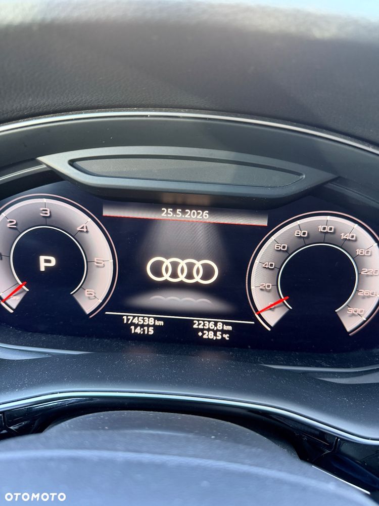 Audi Q8 50 TDI mHEV Quattro Black Edition Tiptronic - 9
