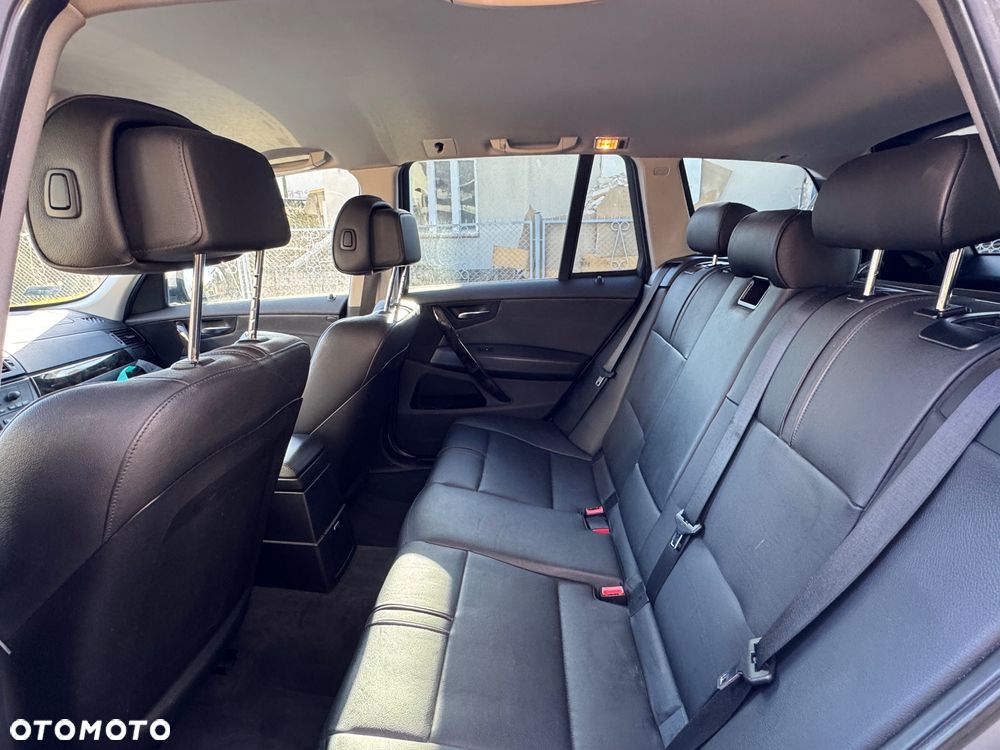 BMW X3 2.5si - 8