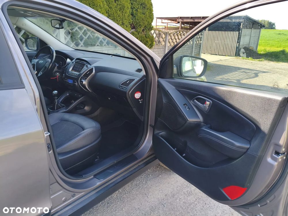 Hyundai ix35 1.7 CRDi 2WD blue Style - 17
