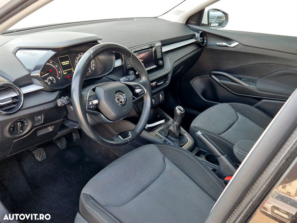 Skoda Fabia 1.0 TSI Ambition - 17