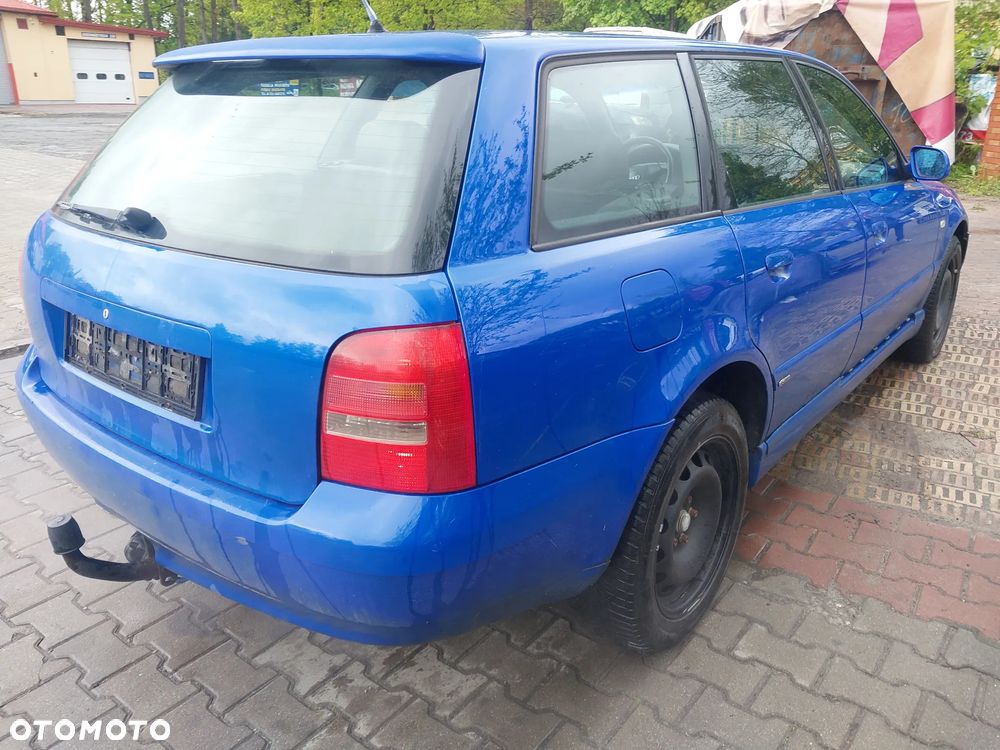 Audi A4 B5 FL Lift Avant Kombi silnik 1.8 AVV 125 KM skrzynia biegów DWA maska zderzak klapa drzwi lusterko błotnik spojler LZ5M blenda mikrostyk szyba felgi pompa sprężarka klimatyzacji przewód panel mechanizm sterownik S4 panel klimatyzacji grzane fotele tłumik sonda kolektor bagażnik hak holowniczy tunel środkowy konsola CAŁY NA CZĘŚCI WSZYSTKIE CZĘŚCI - 15