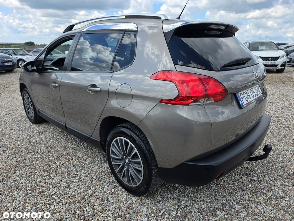 Peugeot 2008 1.2 Pure Tech Active - 5