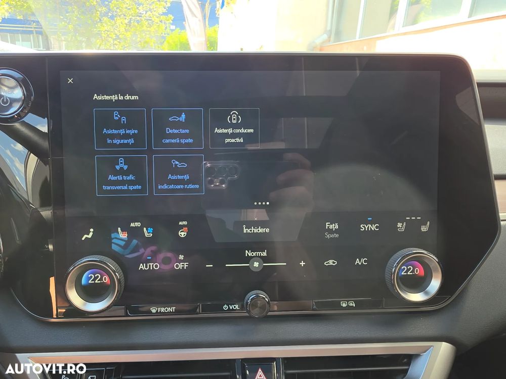 Lexus Seria RX 350h E-Four HEV Luxury Mark Levinson - 32