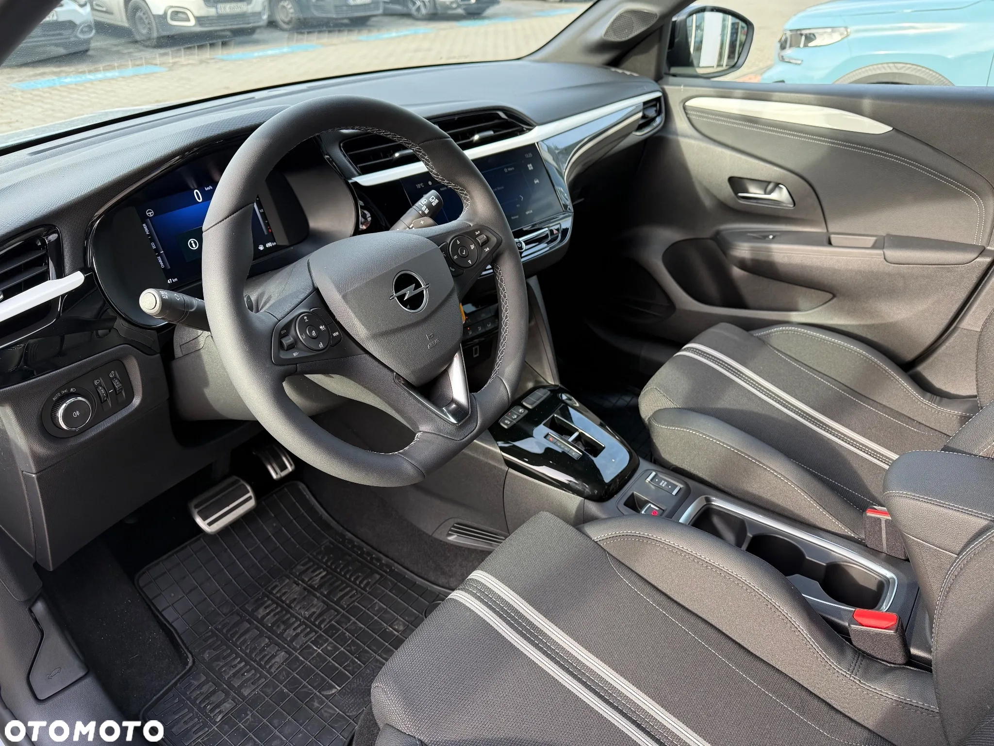 Opel Corsa 1.2 T mHEV GS eDCT - 9