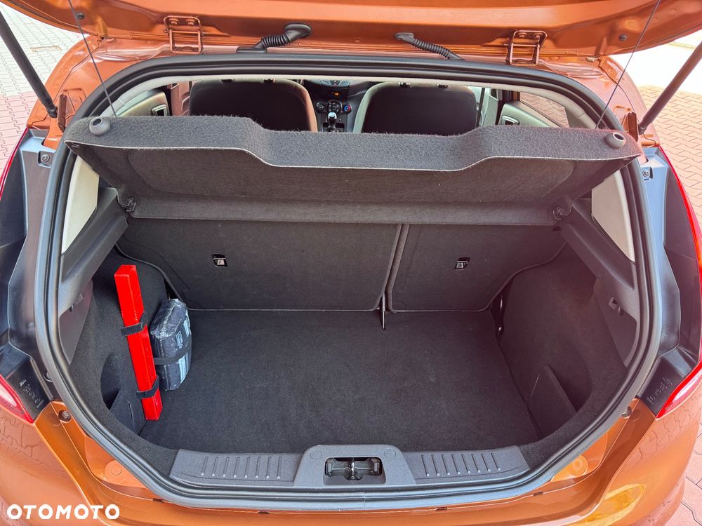 Ford Fiesta 1.25 Titanium EU5 - 24