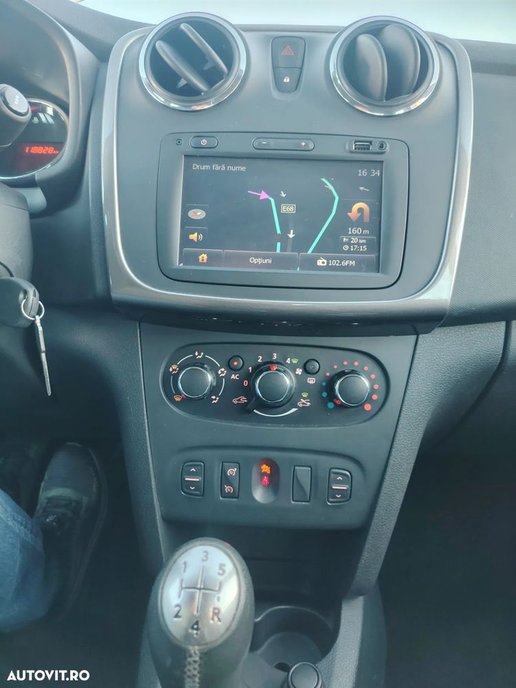 Dacia Sandero Stepway ver-0-9-tce - 10