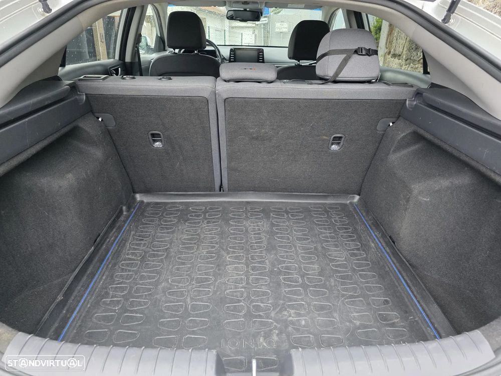 Hyundai Ioniq 1.6 GDI HEV - 8