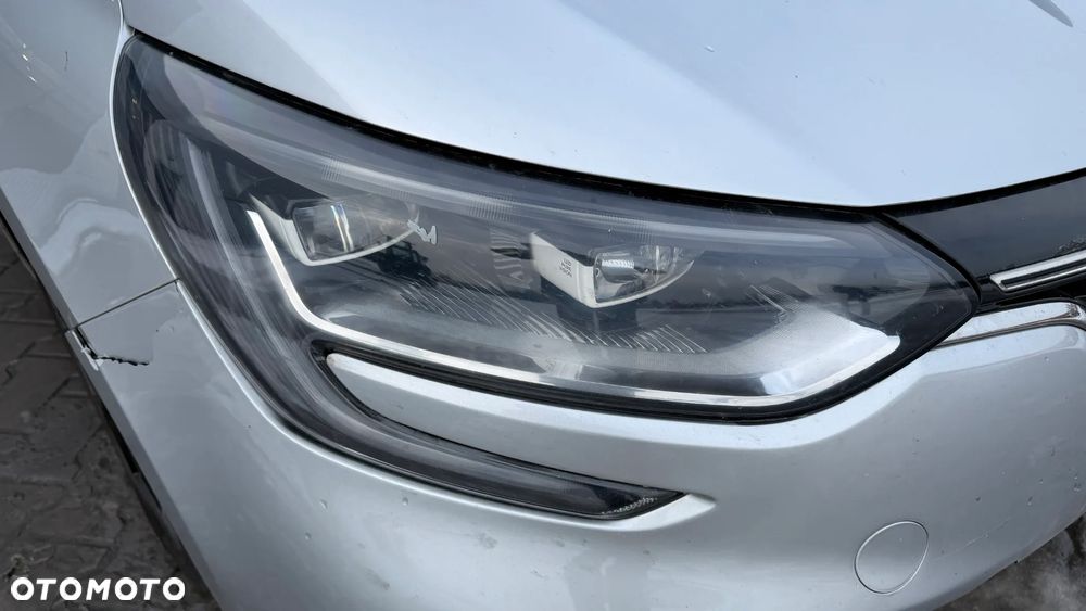 Renault Megane - 18