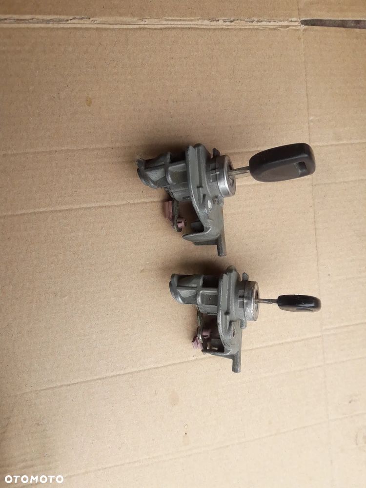 Mazda 2 3 5  6  RX8 Zamek drzwi wkładka z kluczykiem zamka przedni Europa - 3