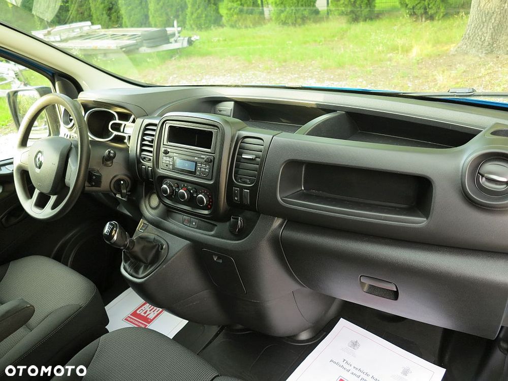 Renault Trafic - 15