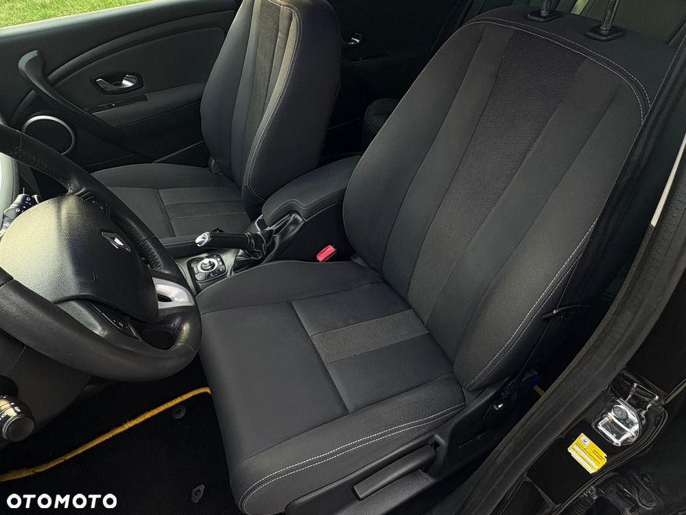 Renault Megane 1.6 16V 110 LIMITED - 15