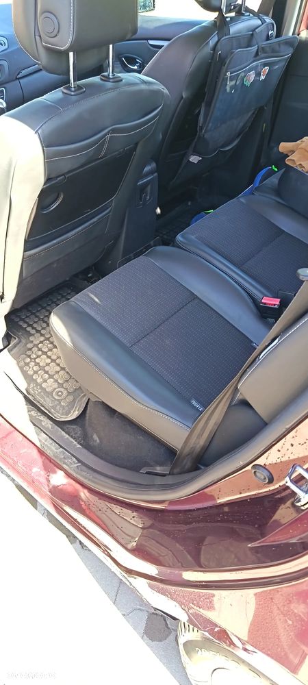 Renault Scenic 1.5dCi TomTom Edition - 12