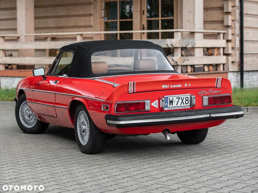 Alfa Romeo Spider - 12