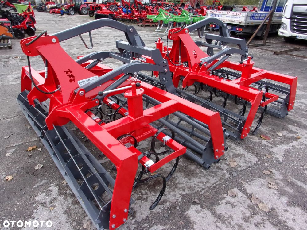 Bomet Agregat zębowy uprawowo-przedsiewny 3,2m 3,6m 4,2m 5,0m Euro-Masz, Metanga, Agregat zębowy uprawowo-siewny Metanga, Agro-Masz, Euro-Masz - 32