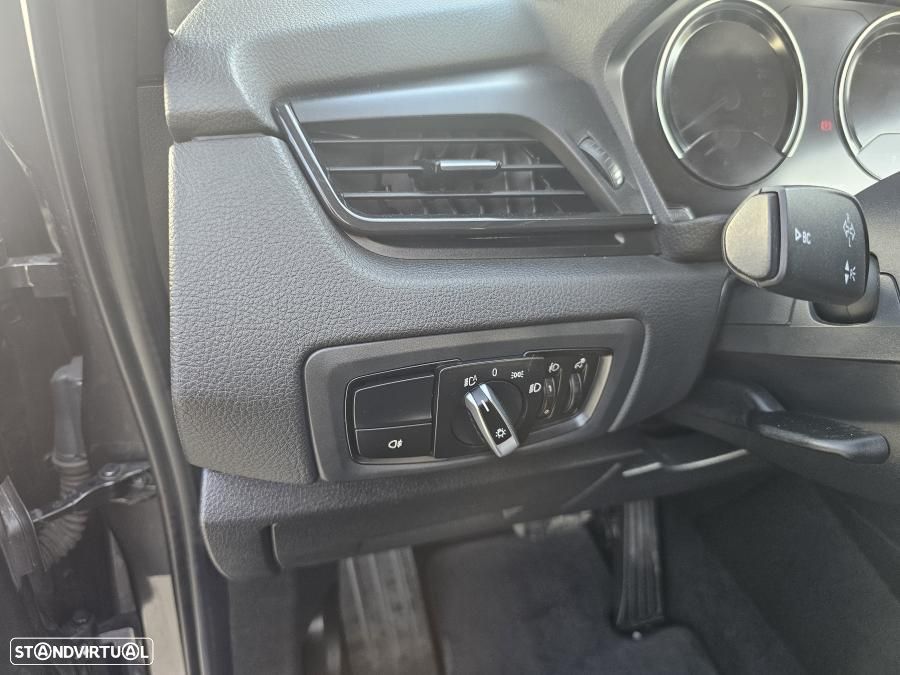 BMW 225xe Active Tourer Advantage - 25