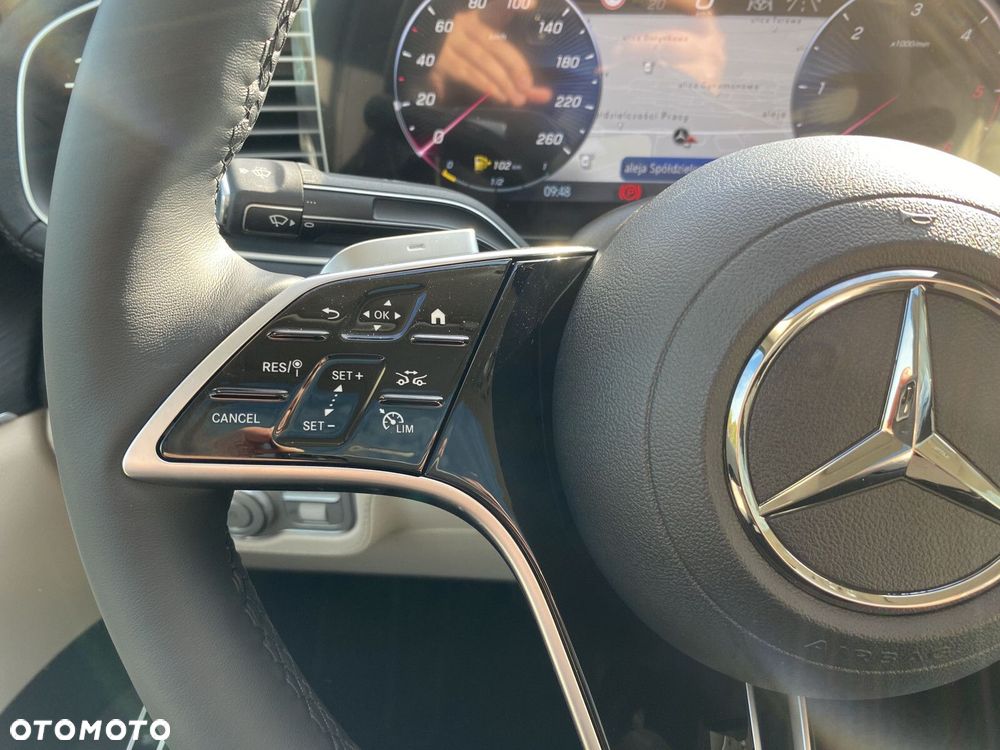 Mercedes-Benz GLE - 12