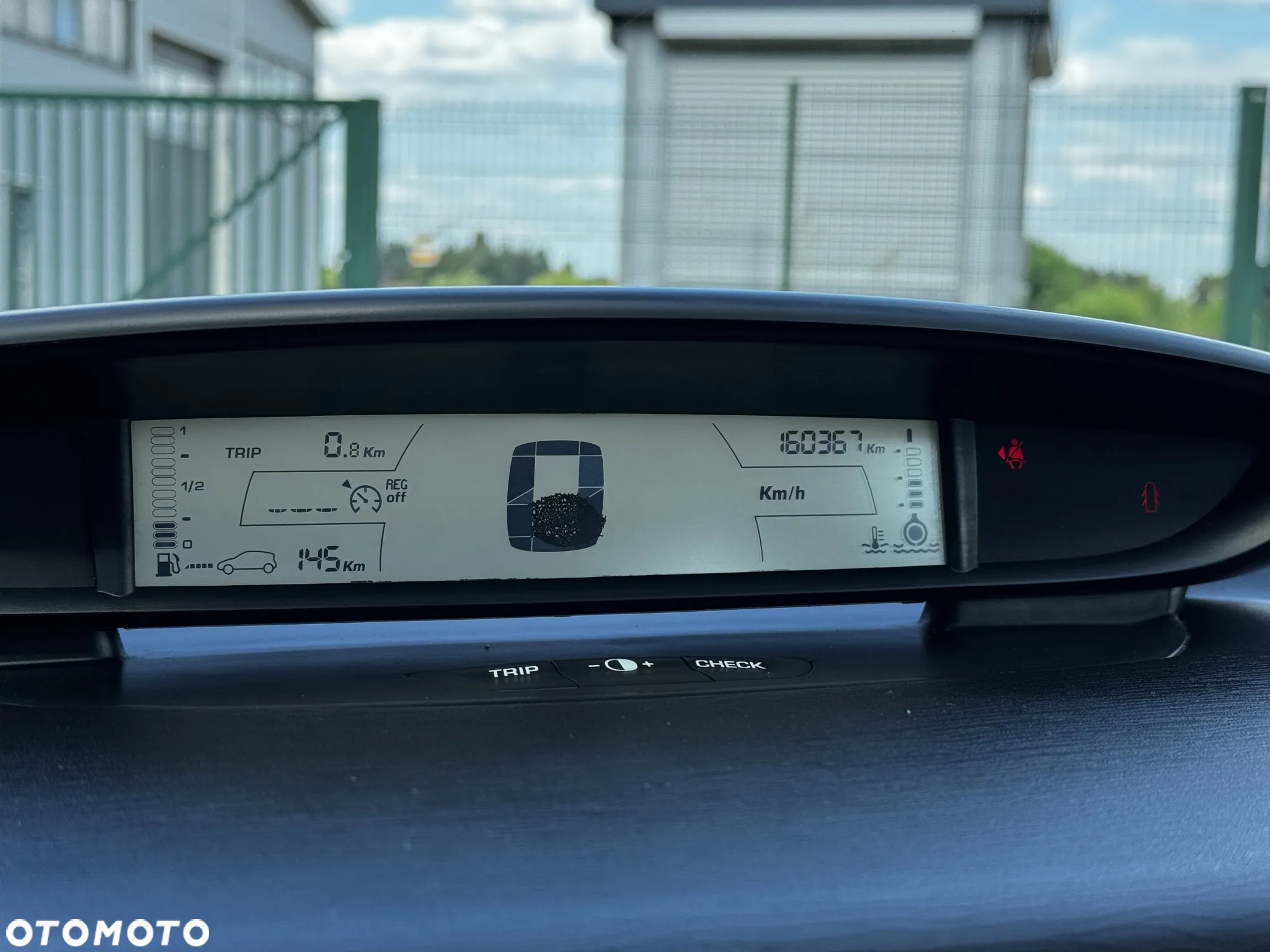 Citroën C4 1.4 16V Style - 11