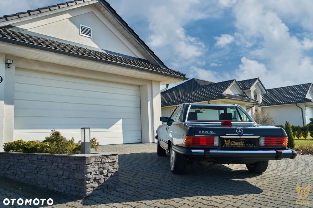 Mercedes-Benz SL - 24