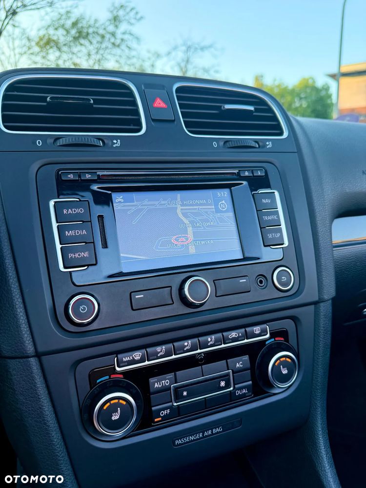 Volkswagen Golf VI 1.4 TSI Comfortline DSG - 29