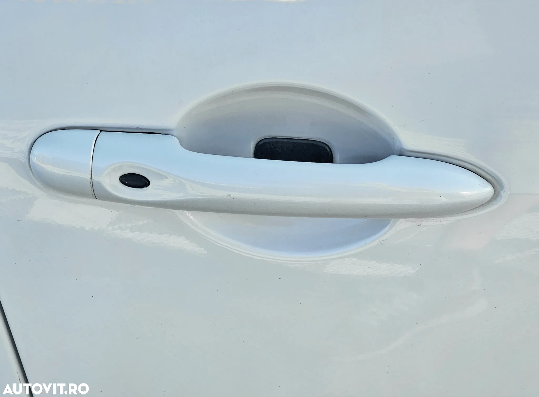 Renault Grand Scenic - 34
