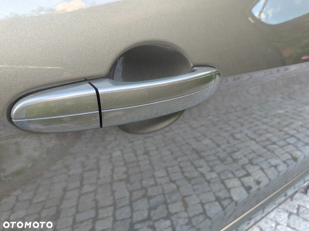 Ford S-Max 2.0 TDCi DPF Titanium X - 31
