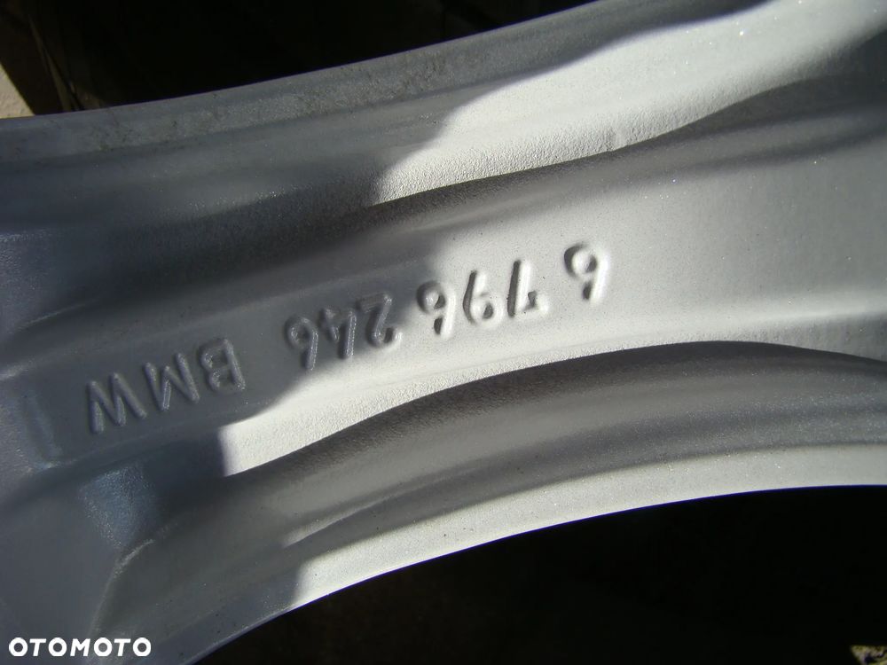 a101 5x120 BMW 3 GT F34 F10 F11 X1 E84 8jx18 opony lato 225/50 - 7