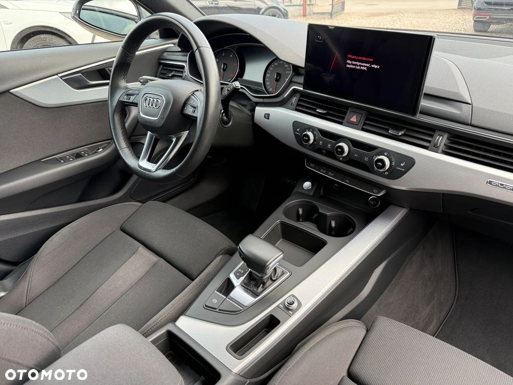 Audi A4 Avant 40 TDI quattro S tronic advanced - 20