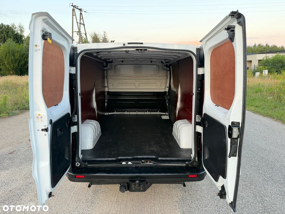 Opel VIVARO*LED*klima*drzwi 270" tylnie*Car Play*dobre auto! - 3
