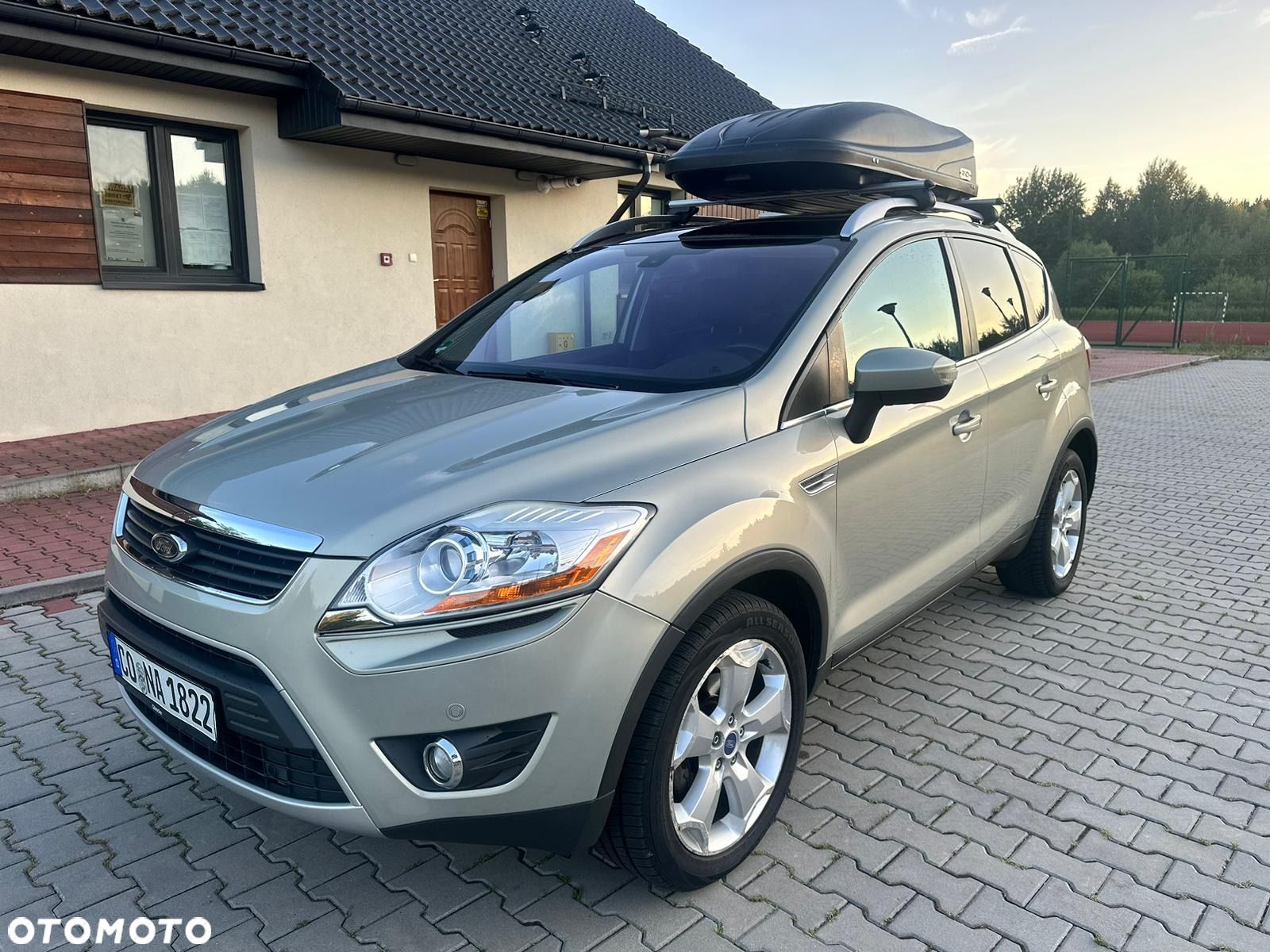 Ford Kuga - 1