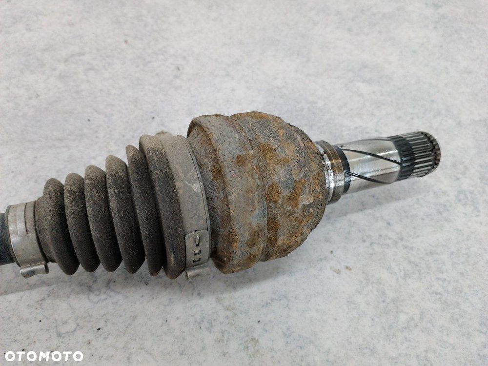 PÓŁOŚ PRAWA TYŁ VOLVO XC90 I P30651528 0153051677 2.4 D5 - 7
