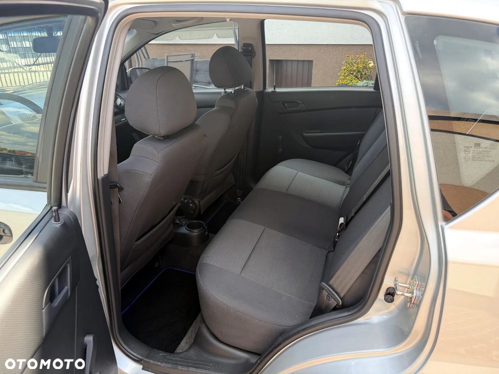 Chevrolet Aveo 1.2 LS - 14