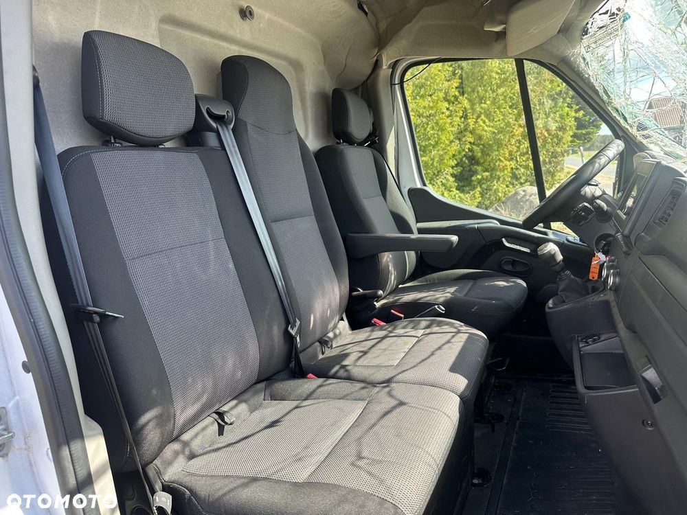 Renault MASTER PODNOŚNIK KOSZOWY - 35