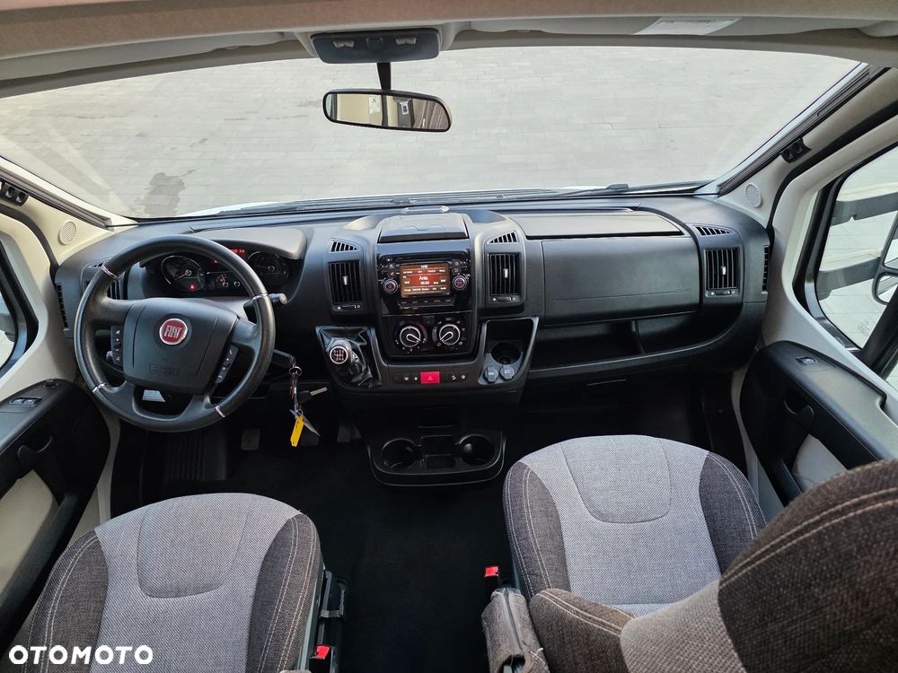 Fiat Ducato KNAUS SKY WAVE 650MF - 31