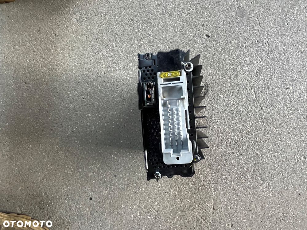 Mercedes ML W163 Wzmacniacz Bose - 3