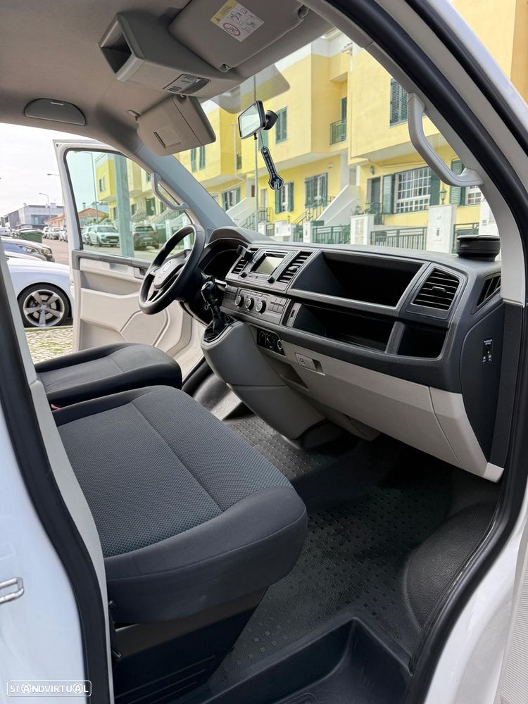 VW Transporter - 12