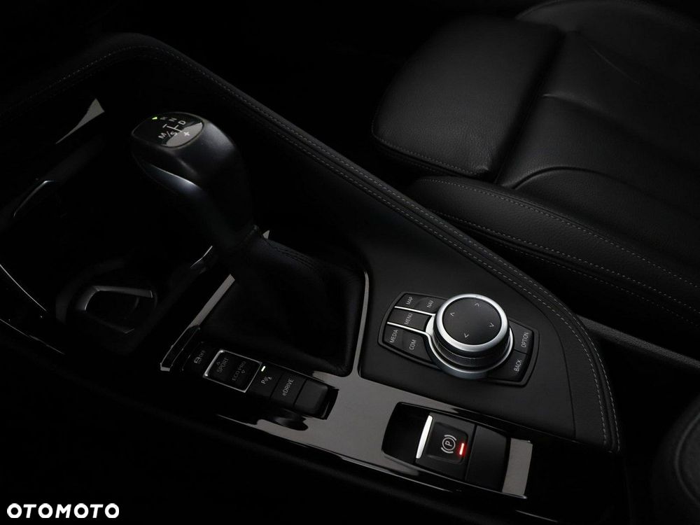 BMW X2 xDrive25e M Sport - 30