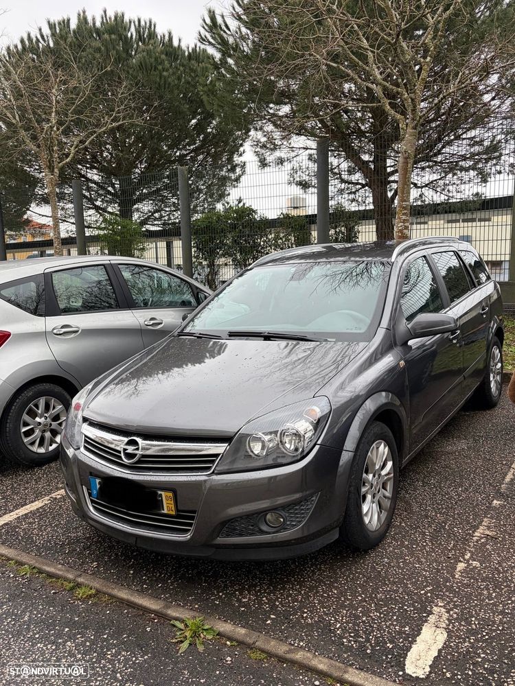 Opel Astra Caravan - 1