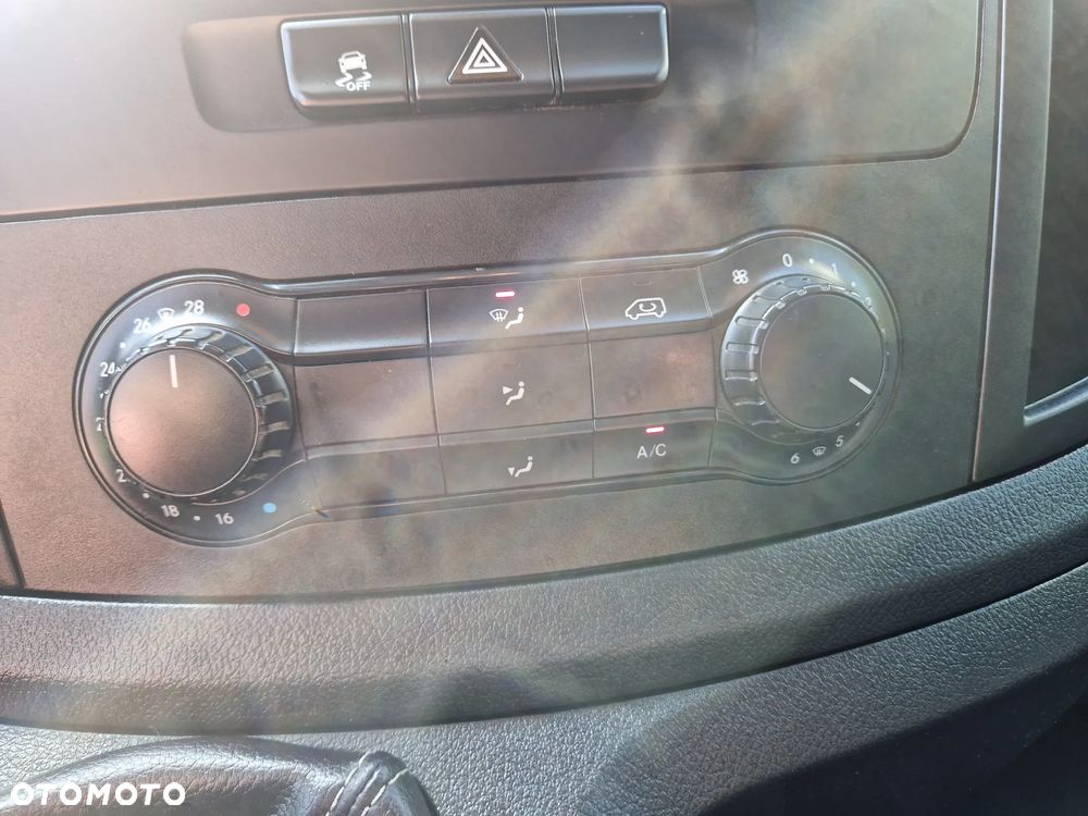 Mercedes-Benz VITO - 22