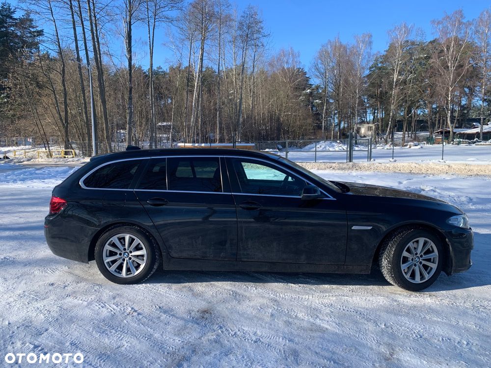 BMW Seria 5 520d xDrive - 18
