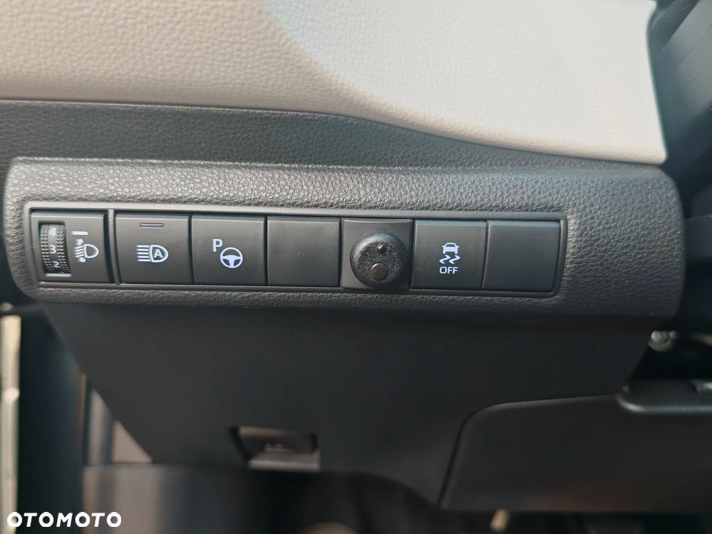 Toyota Corolla - 15