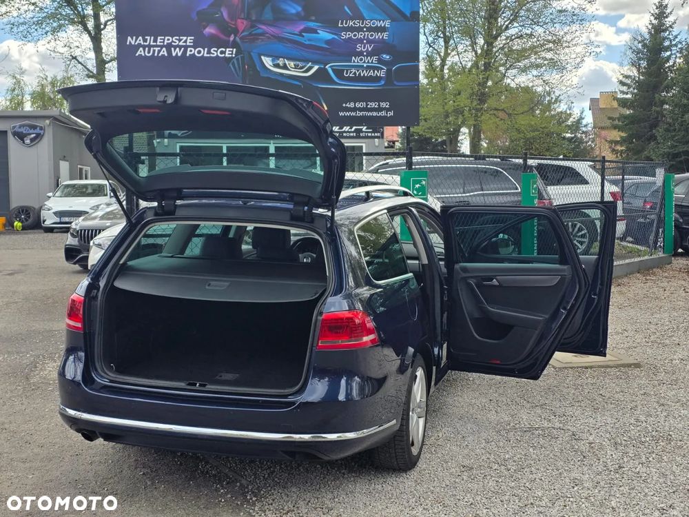 Volkswagen Passat - 9