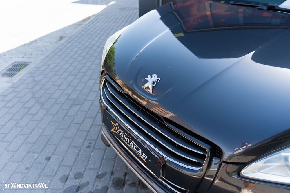 Peugeot 508 RXH 2.0 HDi Hybrid4 2-Tronic - 24