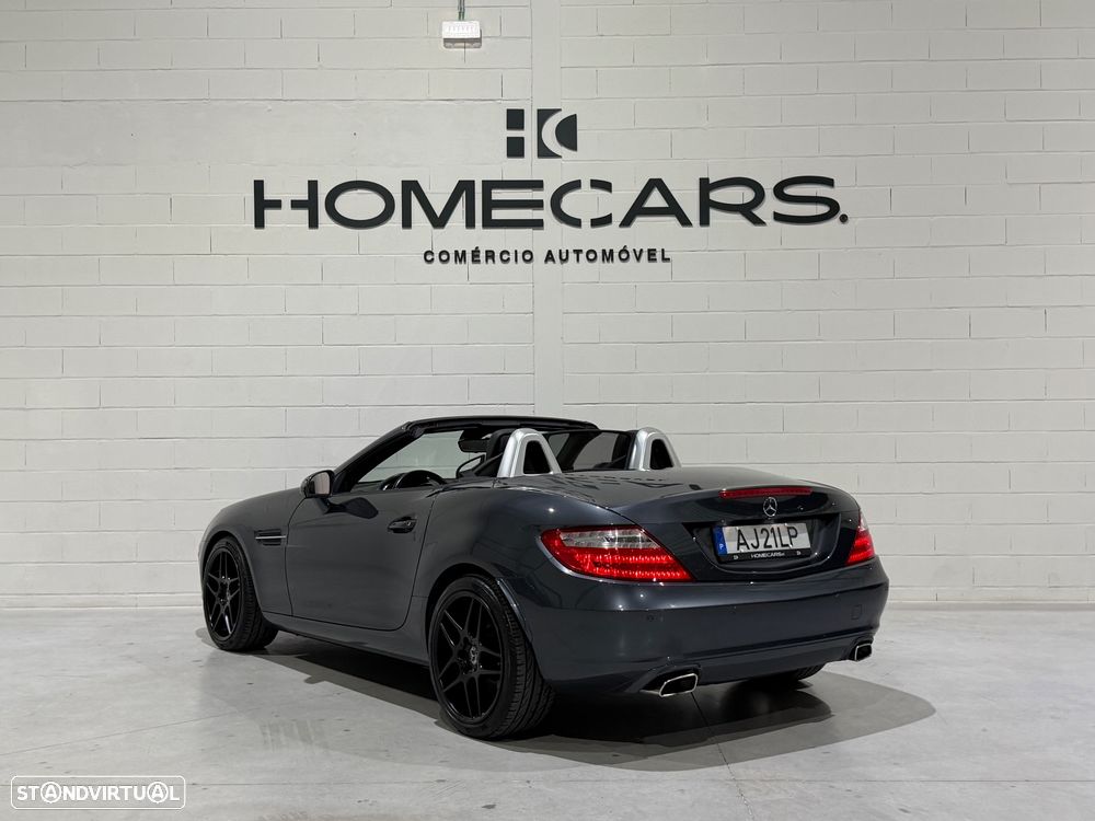 Mercedes-Benz SLK 200 (BlueEFFICIENCY) - 4