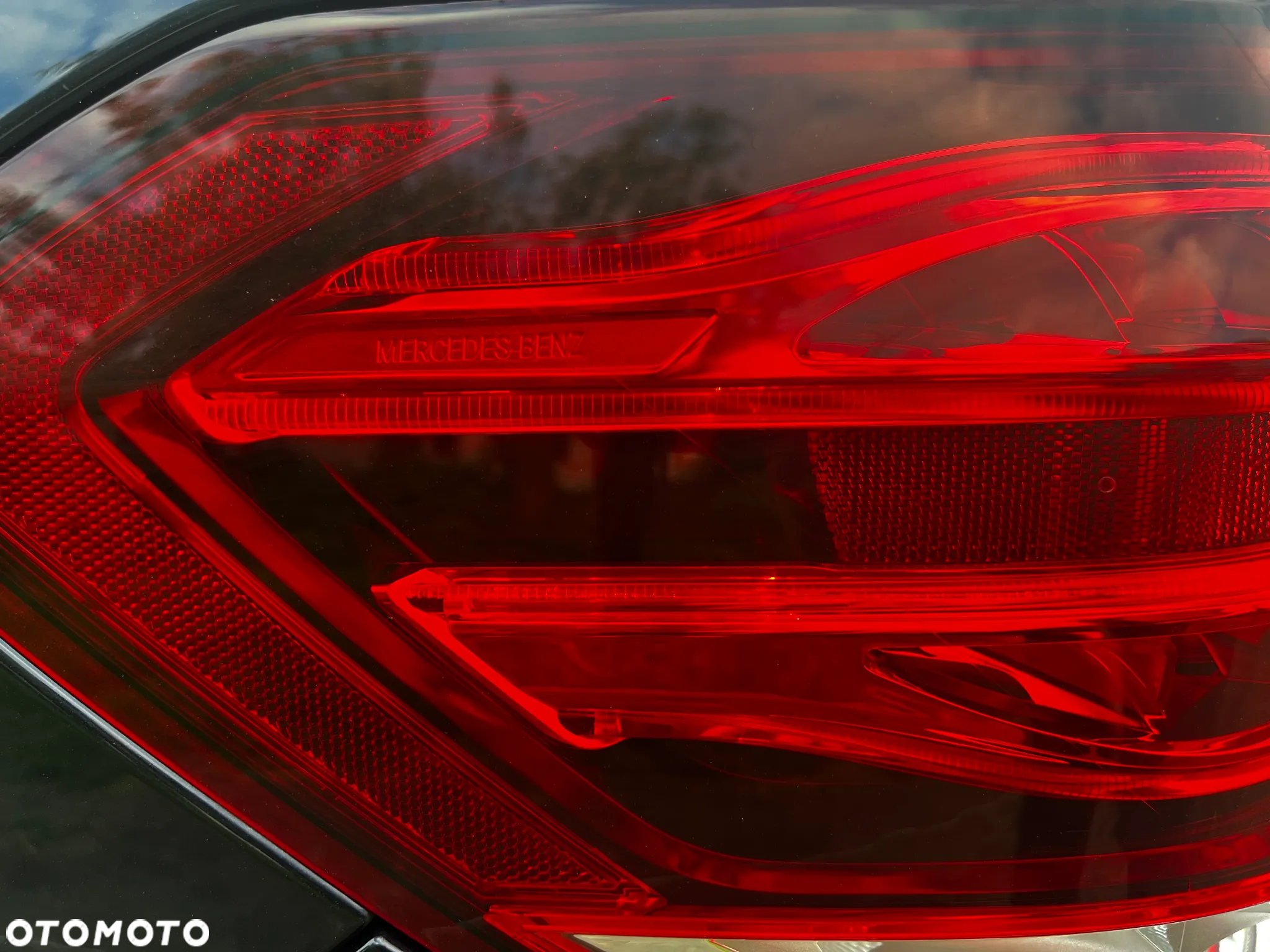 Mercedes-Benz Klasa E 300 BlueTEC Hybrid Elegance - 16