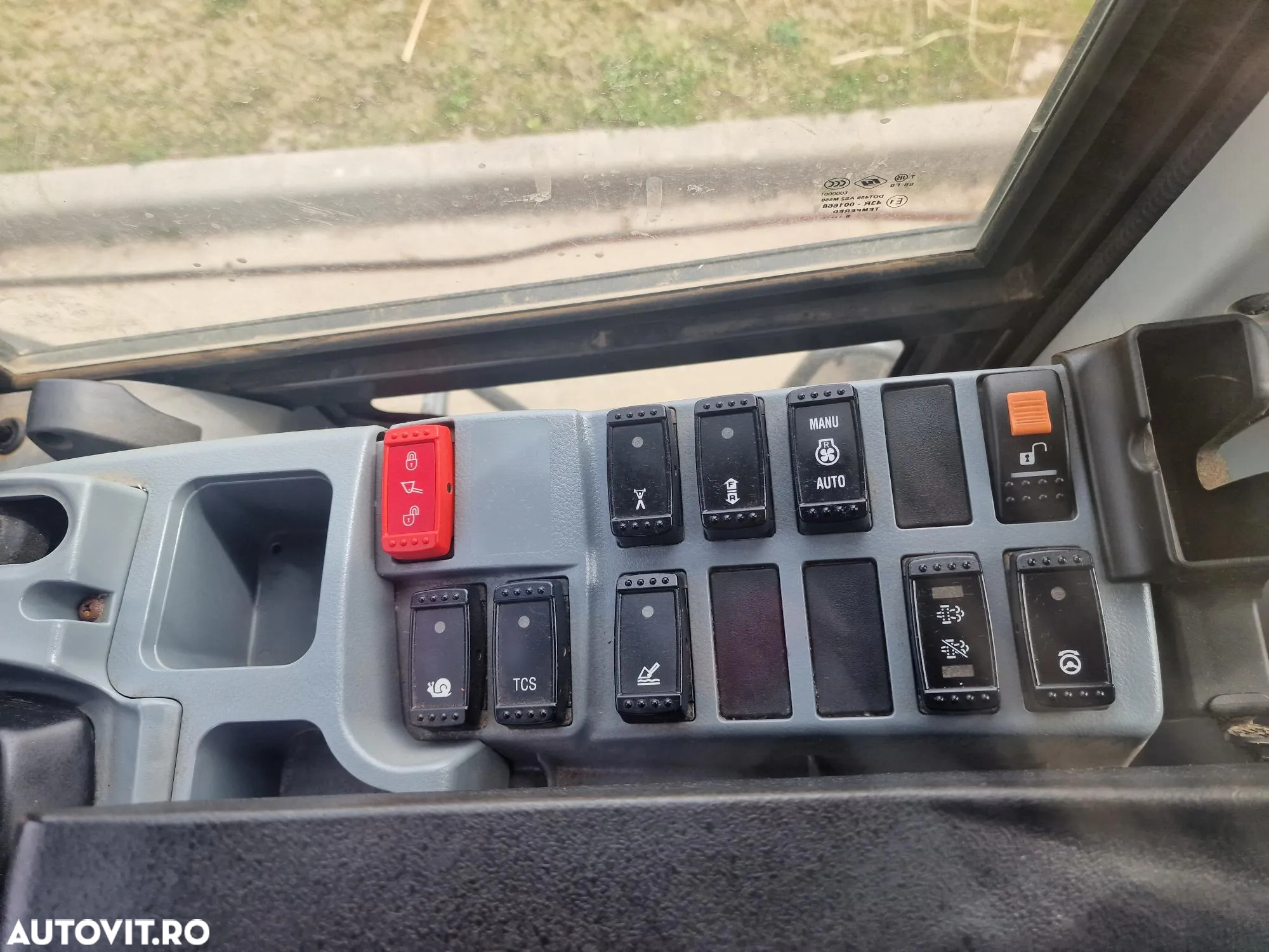 Hitachi ZW150-6, 1.090 ore, CUPA 2,5m, anv MICHELIN L5, Cupla rapida, Joystick, posibilitate leasing 4 ani, CA NOU, PROMOTIE 99.900 EUR+Tva - 17