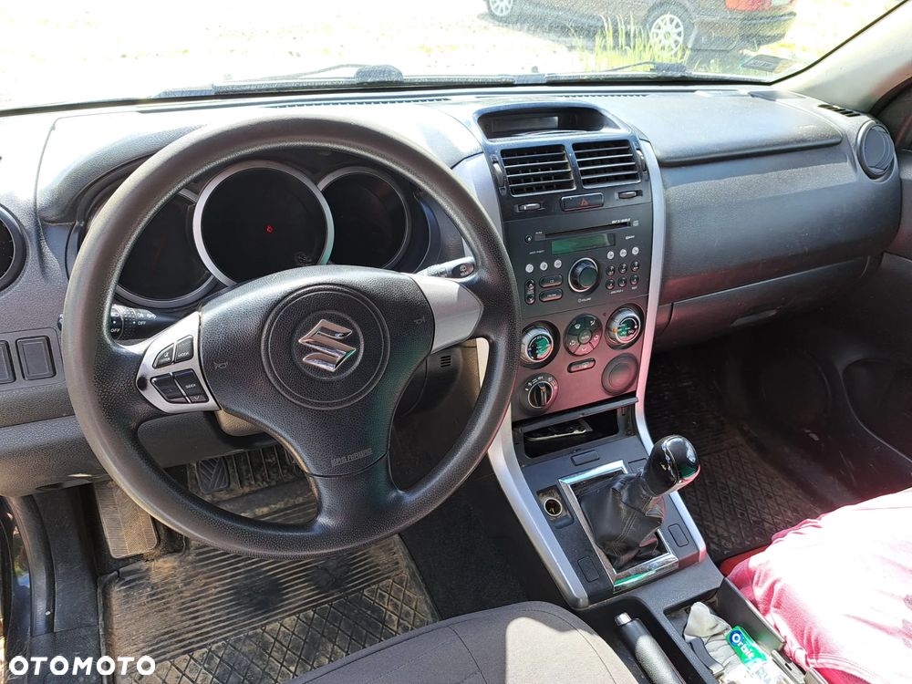 Suzuki Grand Vitara - 6