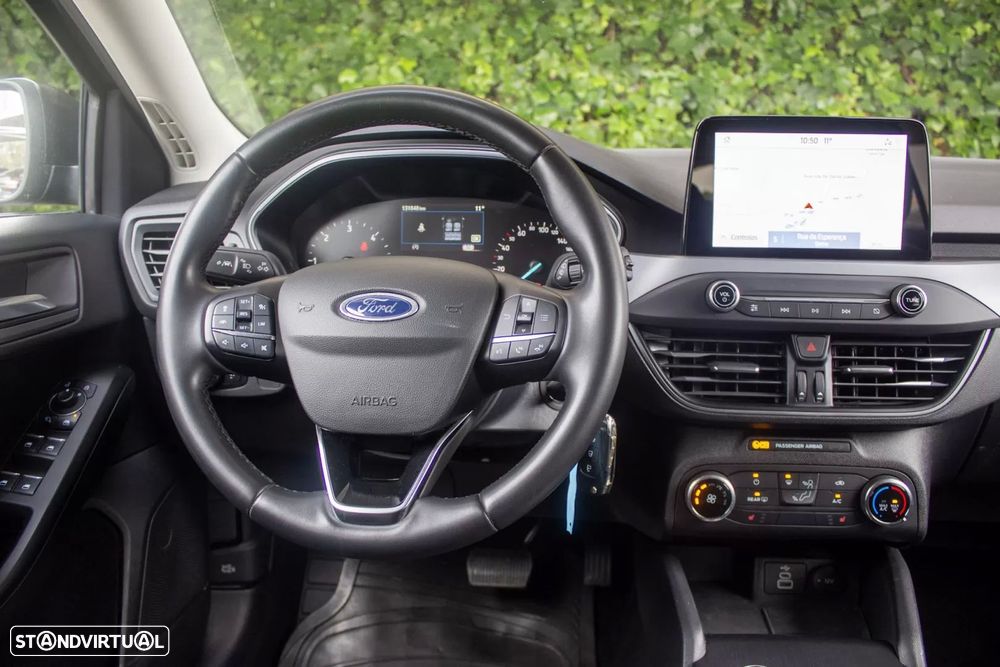 Ford Focus 1.5 TDCi ECOBlue Connected Aut. - 14