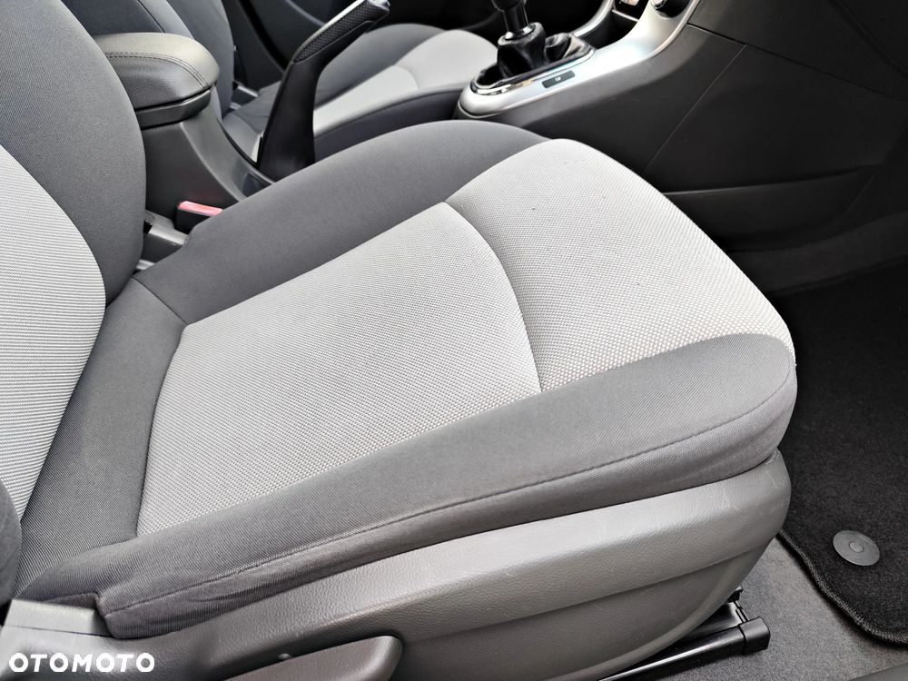 Chevrolet Cruze 2.0 VDCi LT - 32