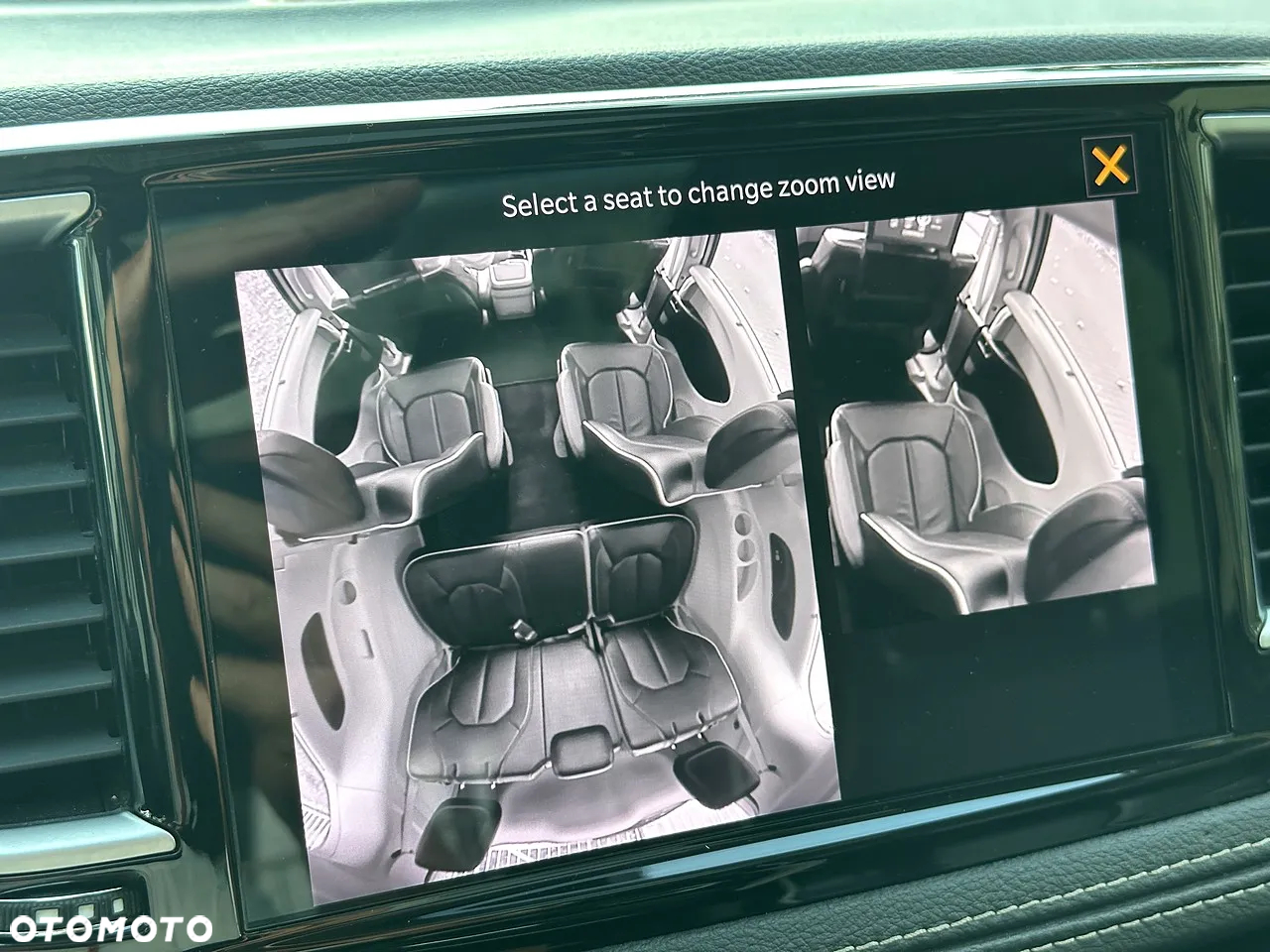 Chrysler Pacifica - 33